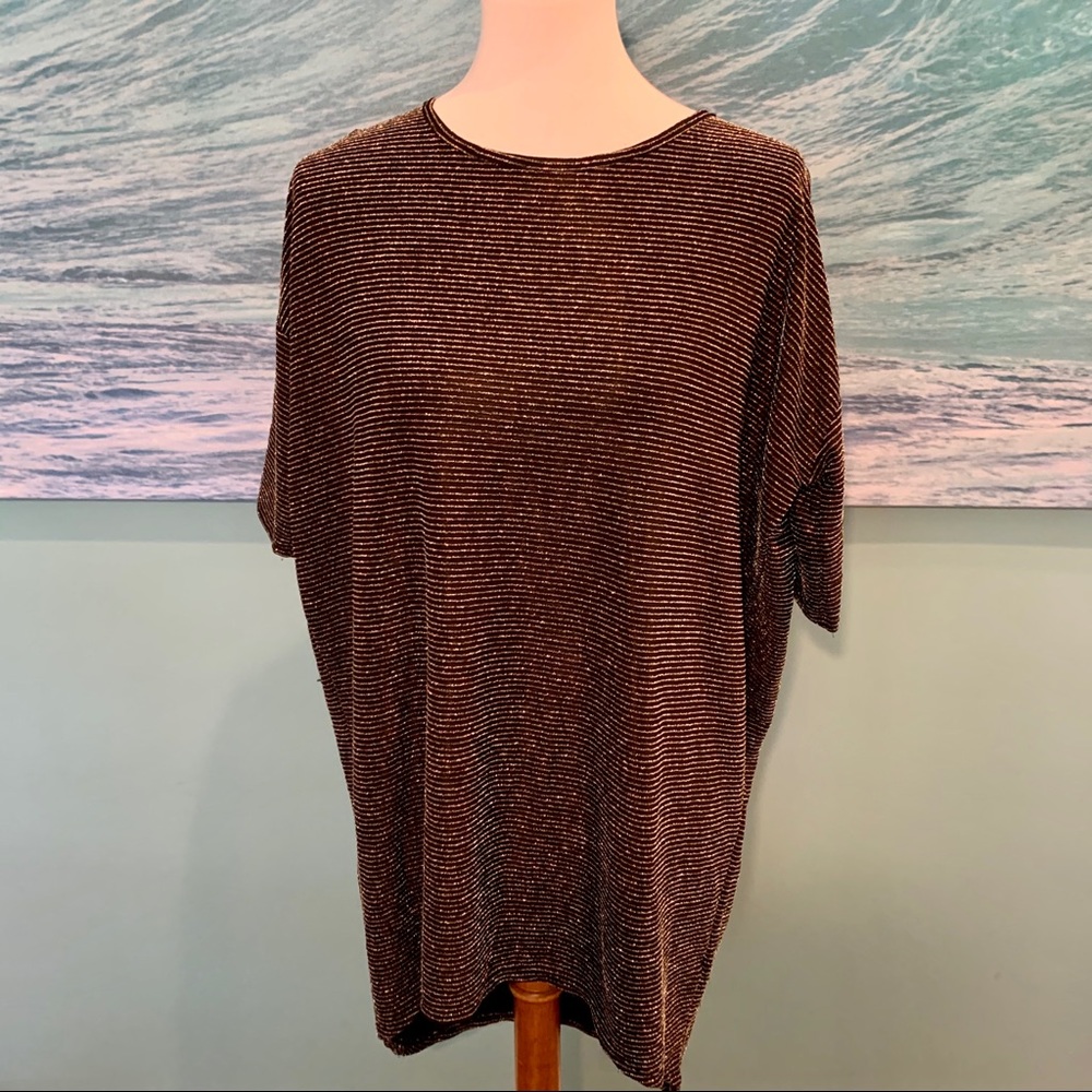 LulaRoe Metallic/Black Irma